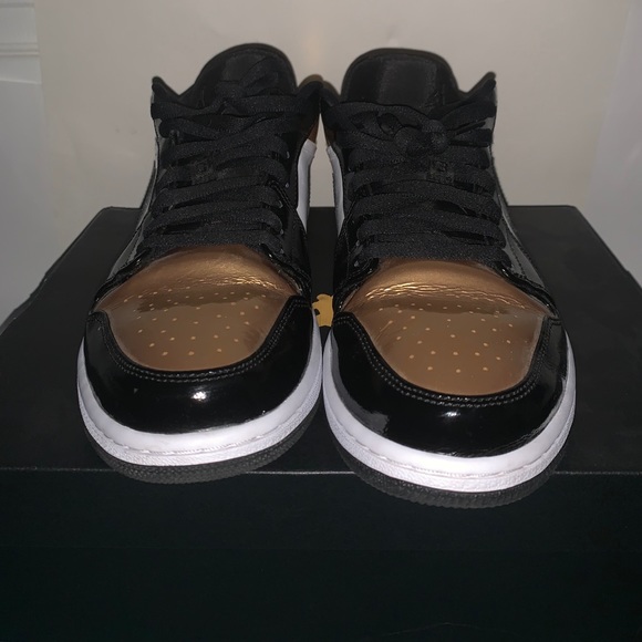 Jordan Other - Jordan 1 Lowtop “Gold Toe” Size 11